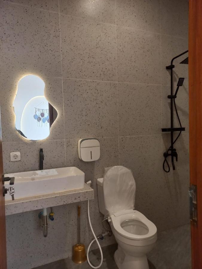 Azalea Room By The Anp Villas Cikundul Exterior foto
